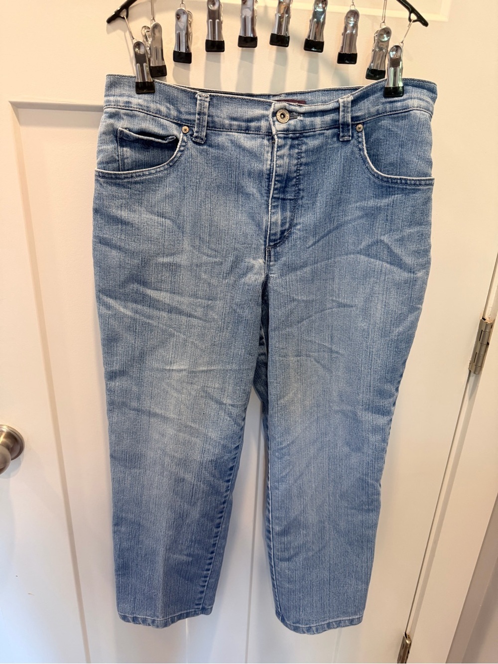 Gloria Vanderbilt Amanda Light Wash Capri Jeans Women’s Size 10
